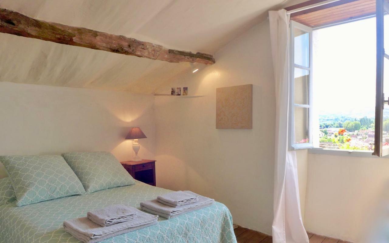 Rue Bertrand De Got Villa แซงต์-ซีเพรียง ภายนอก รูปภาพ